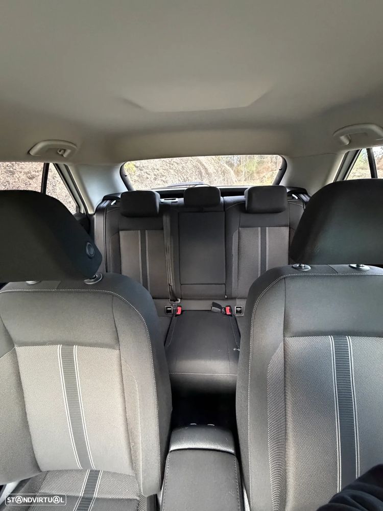 VW T-Roc 1.5 TSI Style DSG - 23