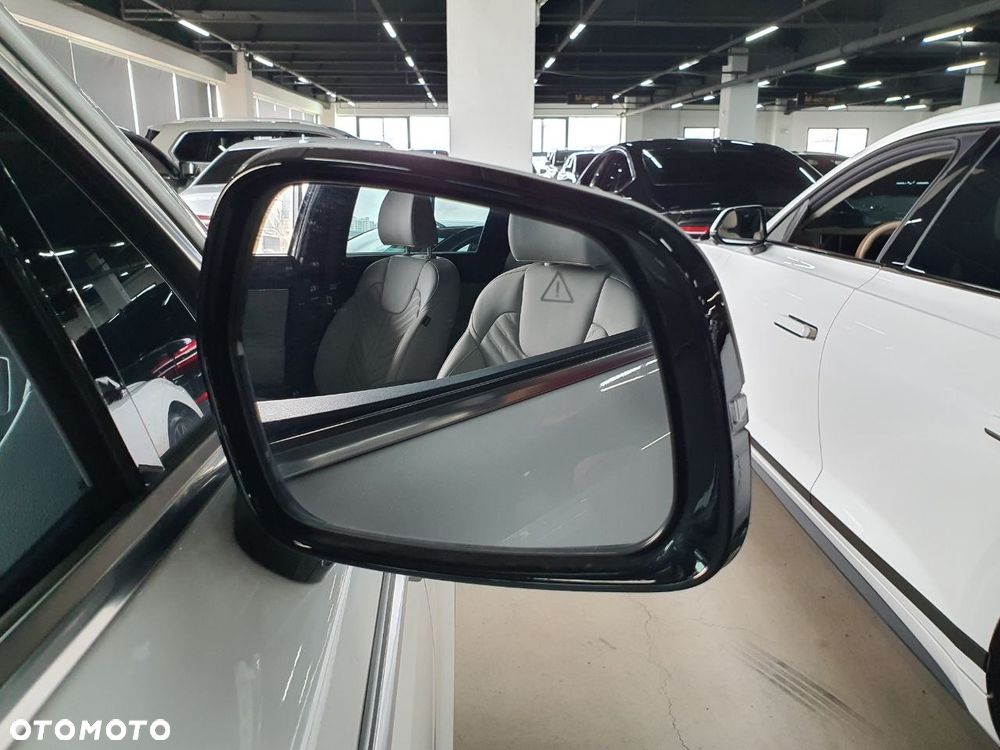 Kia Sorento - 31