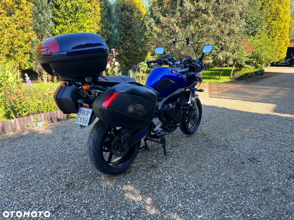 Yamaha FZ6 - 6