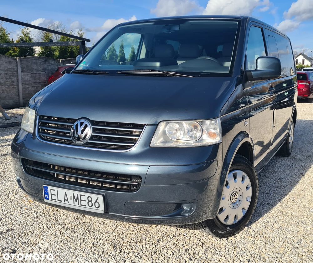 Volkswagen Caravelle - 5