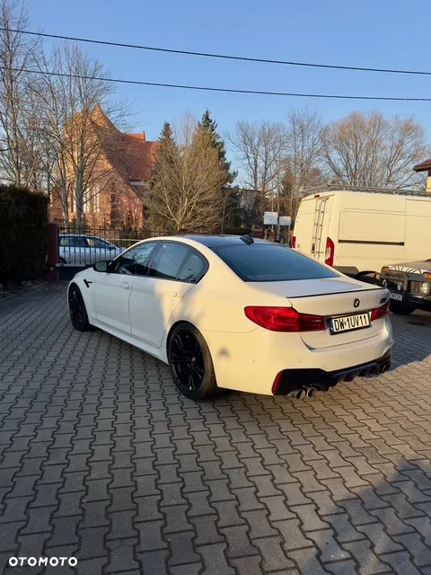 BMW M5 Competition - 6