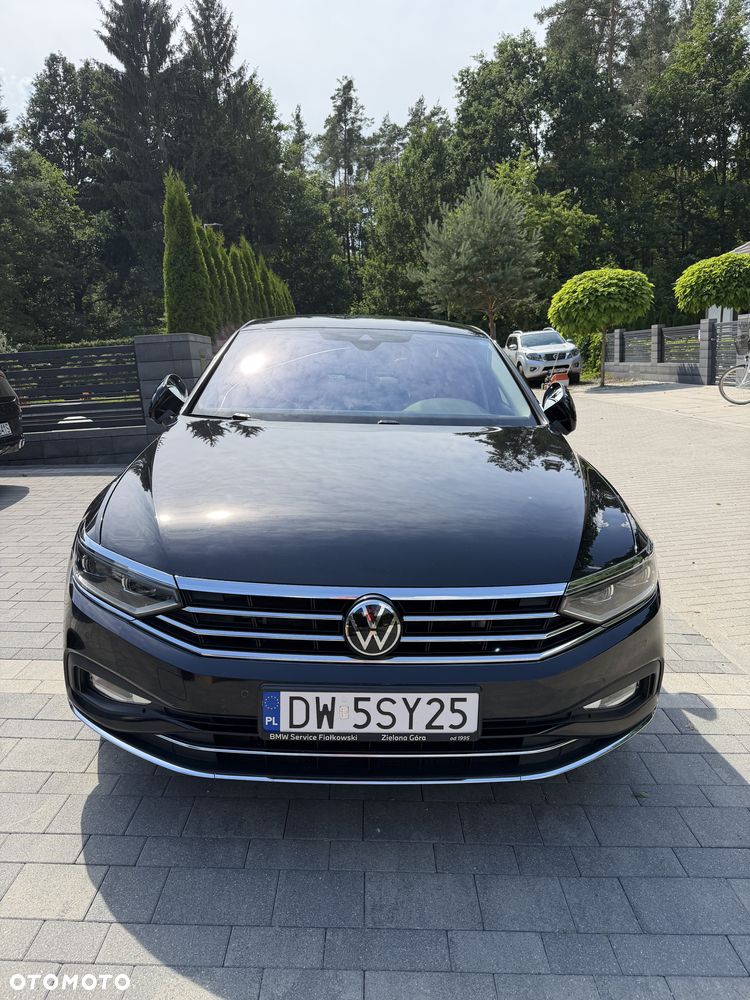 Volkswagen Passat 2.0 TSI Elegance DSG - 1