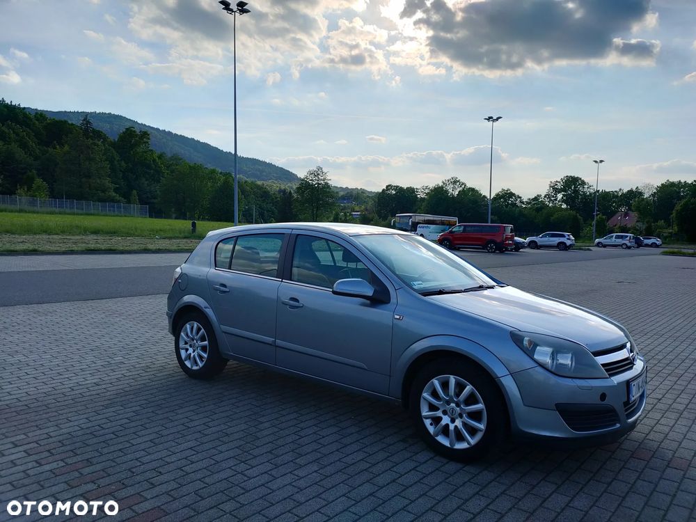Opel Astra 1.9 CDTI - 5