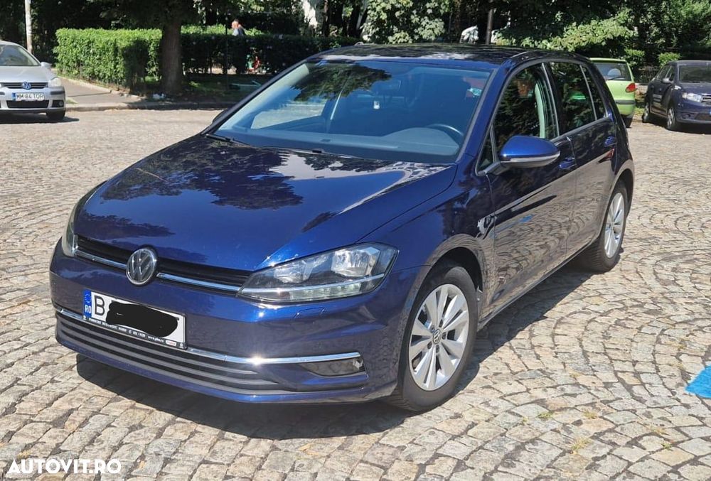 Volkswagen Golf - 3
