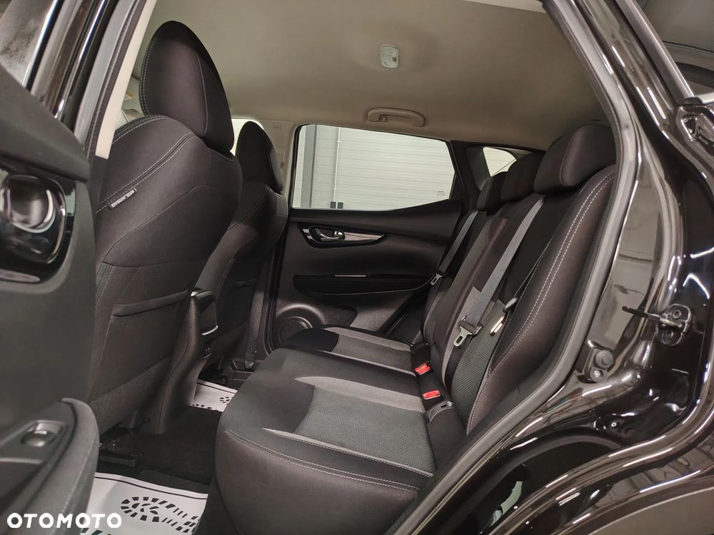 Nissan Qashqai - 24