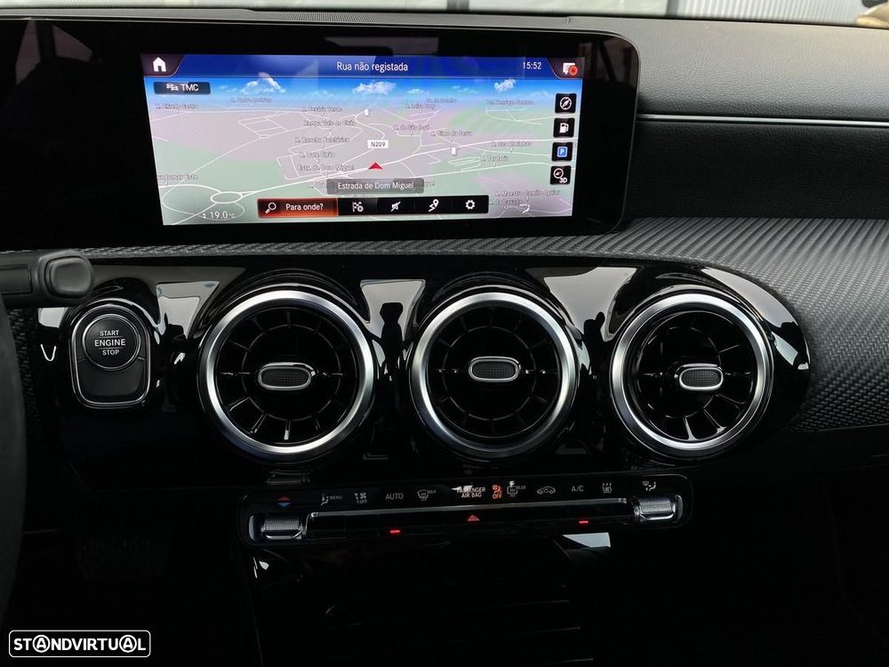 Mercedes-Benz A 250 e Style Plus - 17