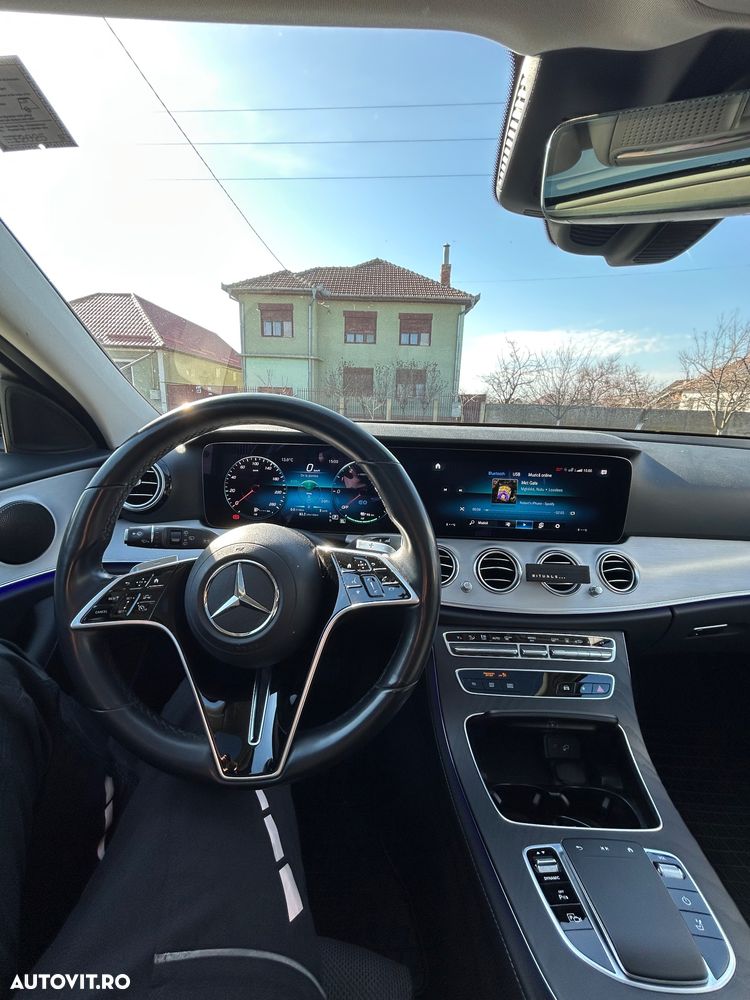 Mercedes-Benz E 300 de 9G-TRONIC Night Edition - 12