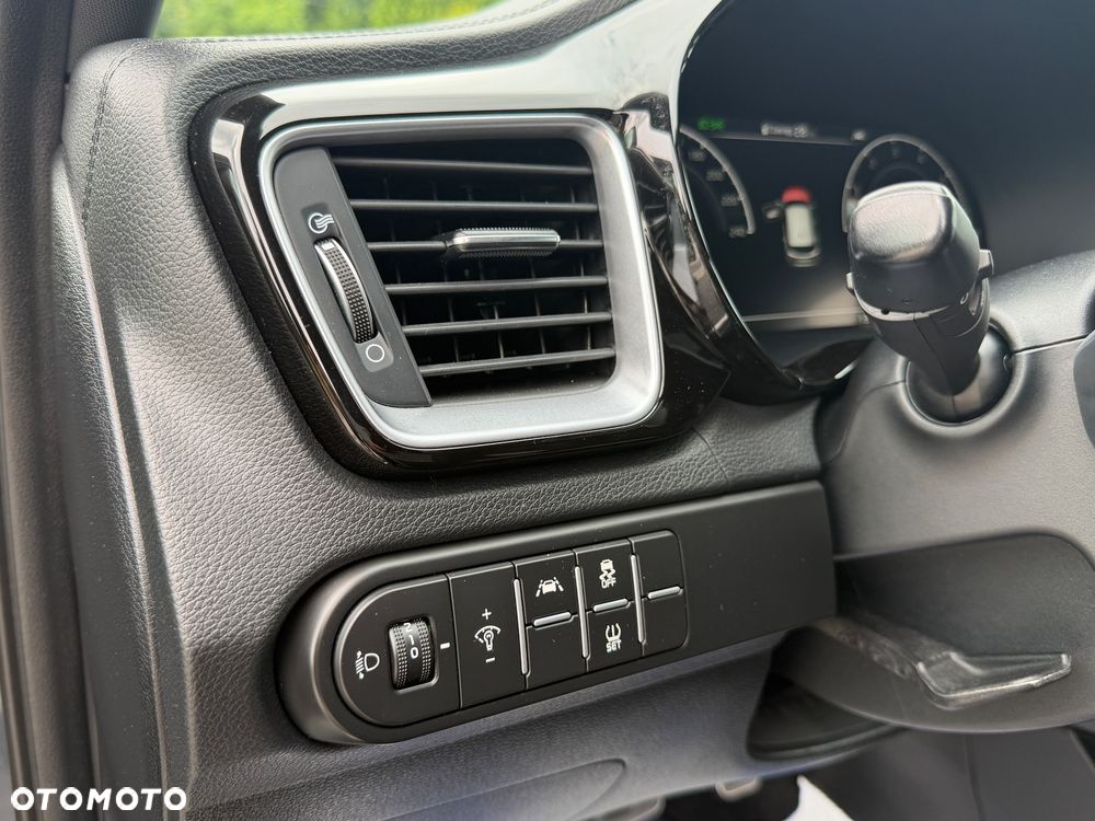 Kia ProCeed 1.5 T-GDI DCT7 OPF GT LINE - 17