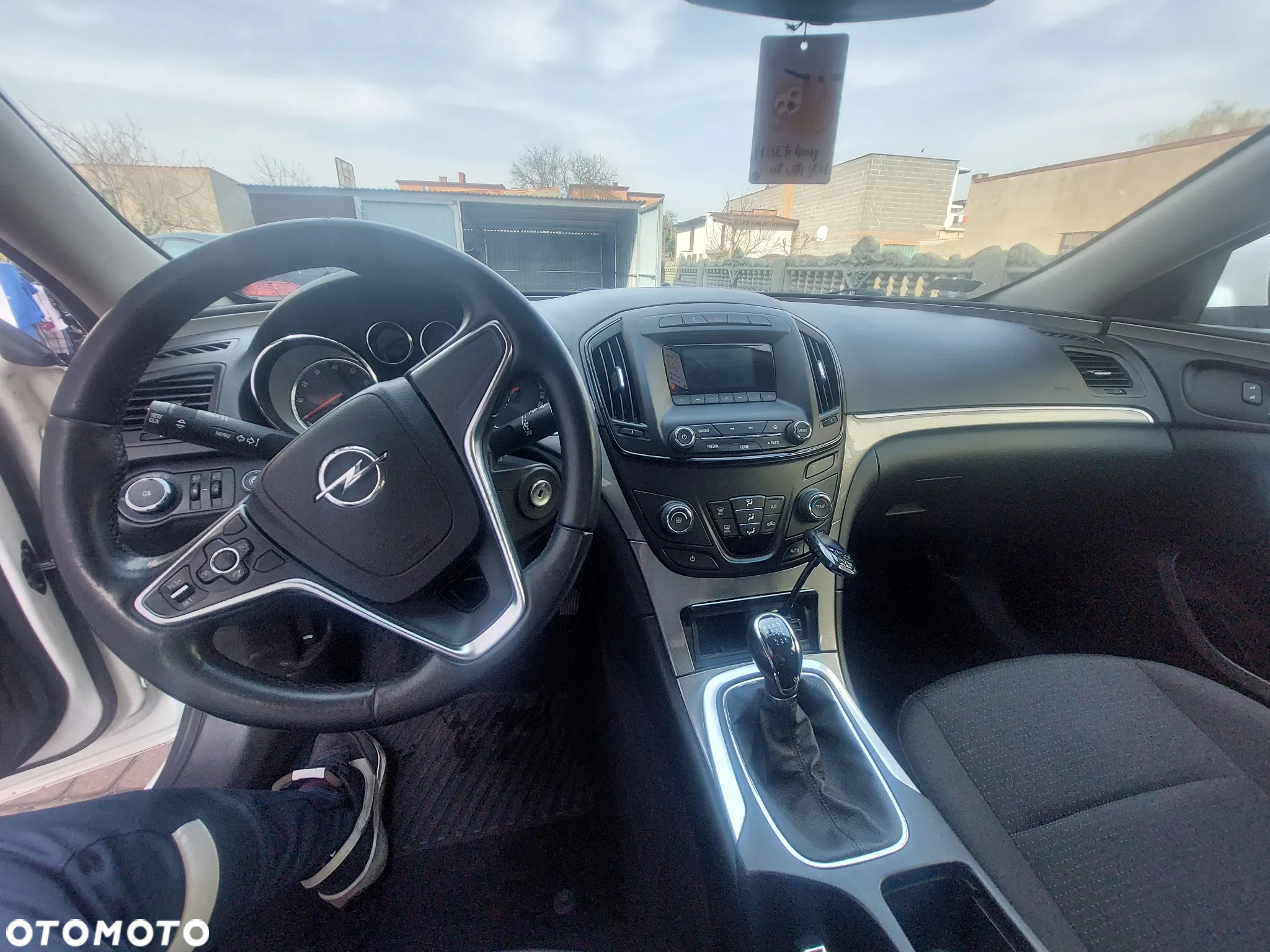 Opel Insignia 1.8 - 9