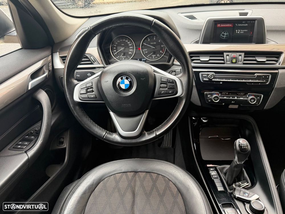 BMW X1 16 d sDrive Line Sport - 10