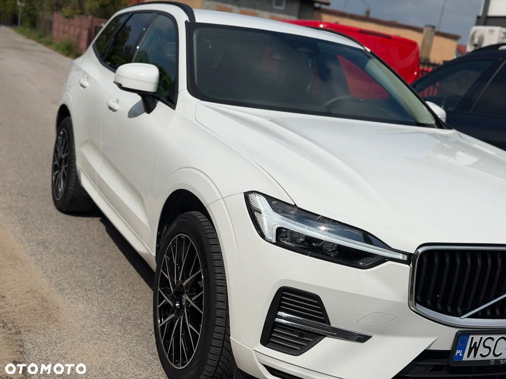 Volvo XC 60 B4 B Momentum Pro - 37