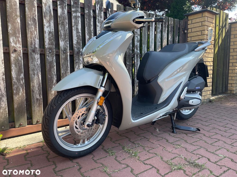Honda SH - 4
