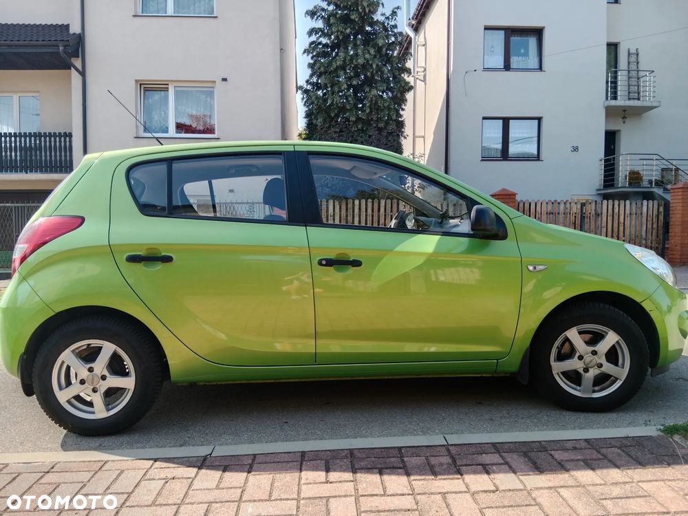 Hyundai i20 1.2 Classic + - 14