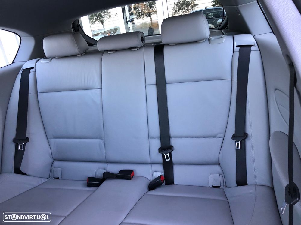 BMW 120 dA - 22