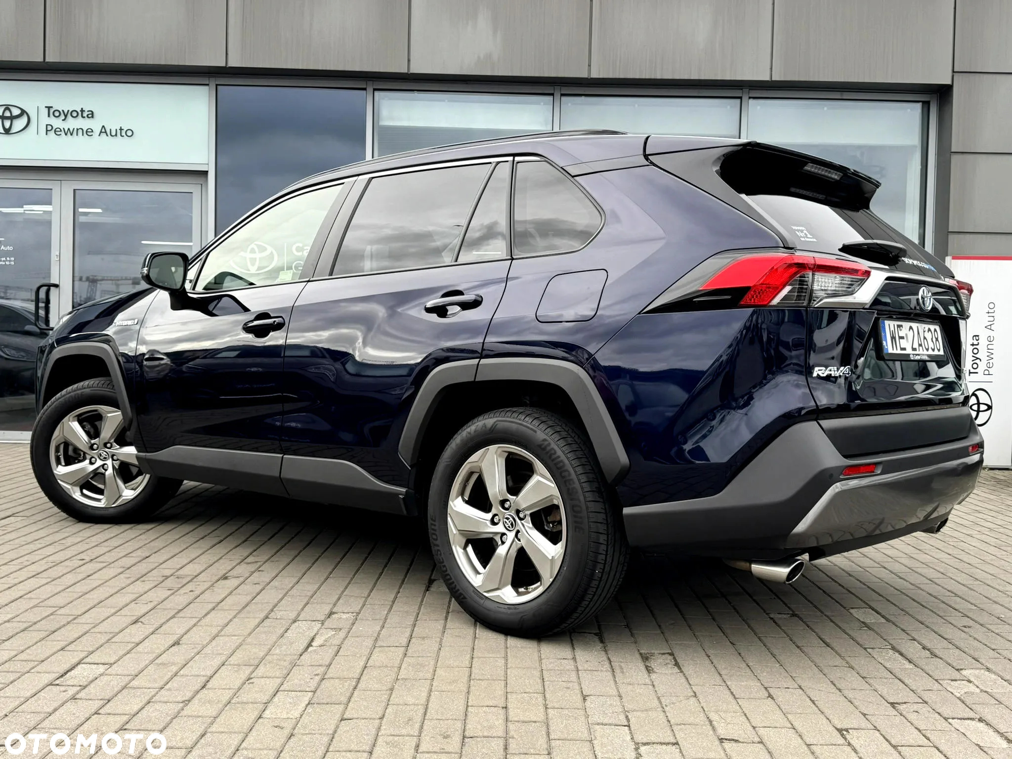 Toyota RAV4 2.5 Hybrid Comfort 4x4 - 7