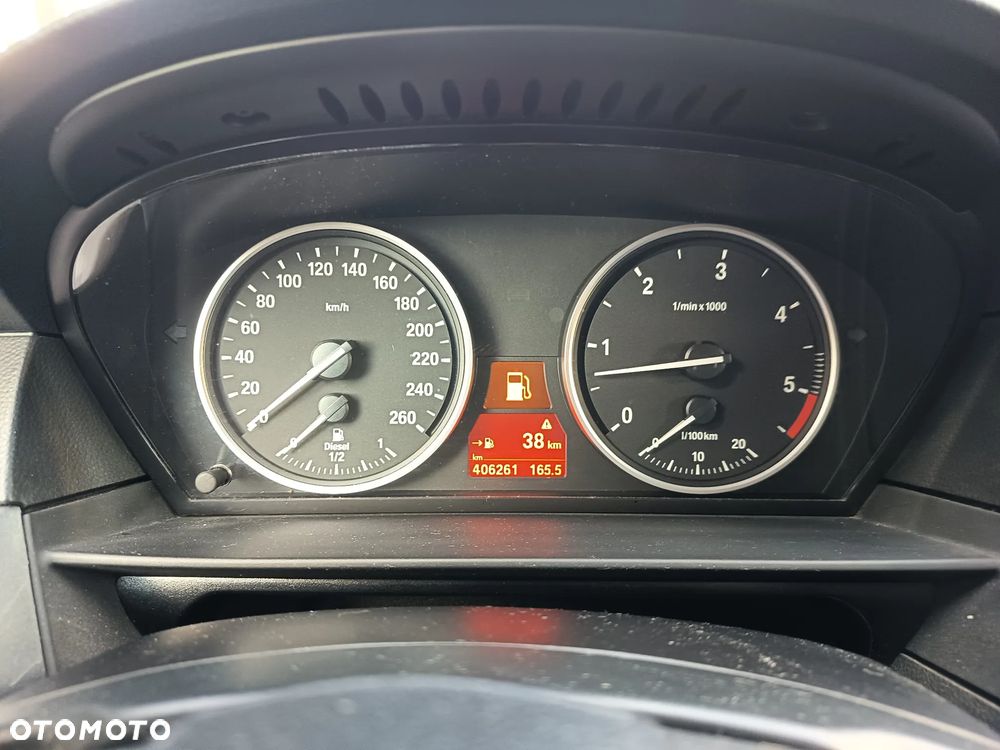 BMW Seria 5 525d - 18