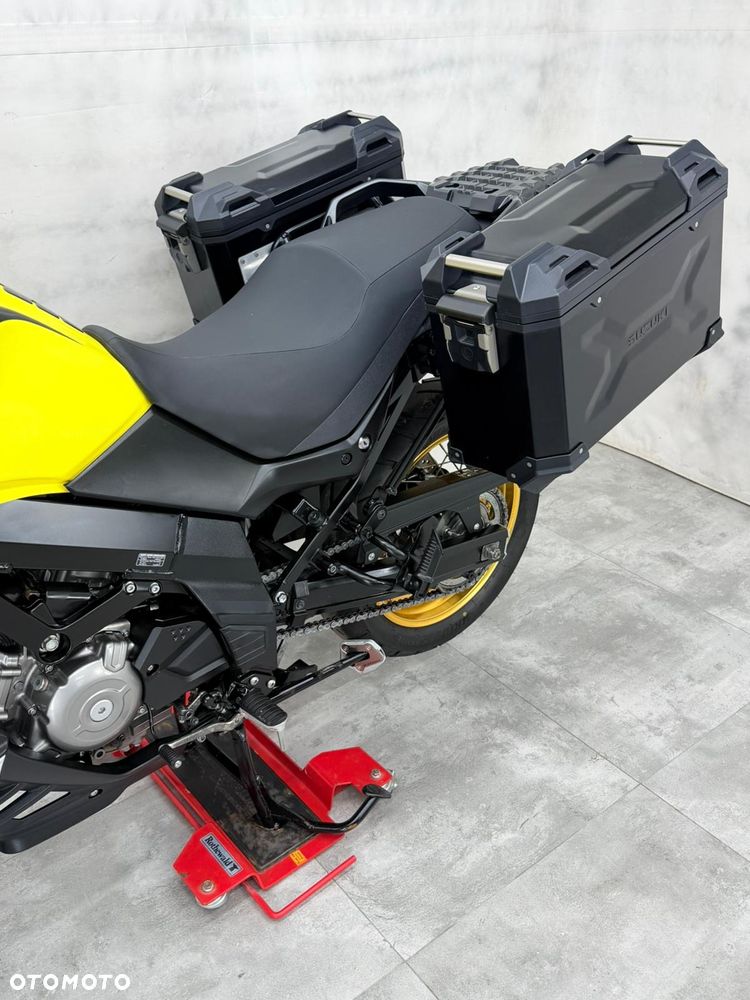 Suzuki V-STROM - 34