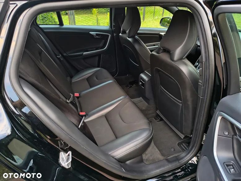 Volvo V60 D4 Drive-E Dynamic Edition (Kinetic) - 7