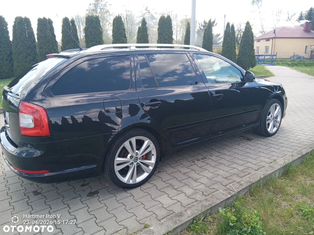 Skoda Octavia 2.0 TFSI RS - 3