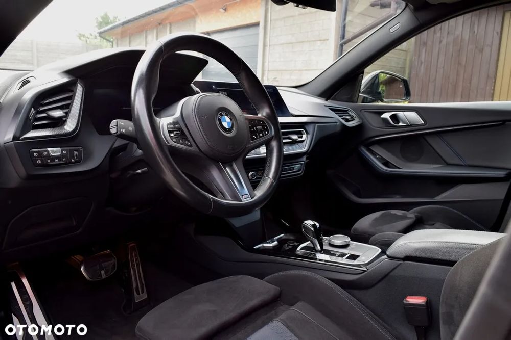 BMW Seria 2 220d xDrive M Sport - 15
