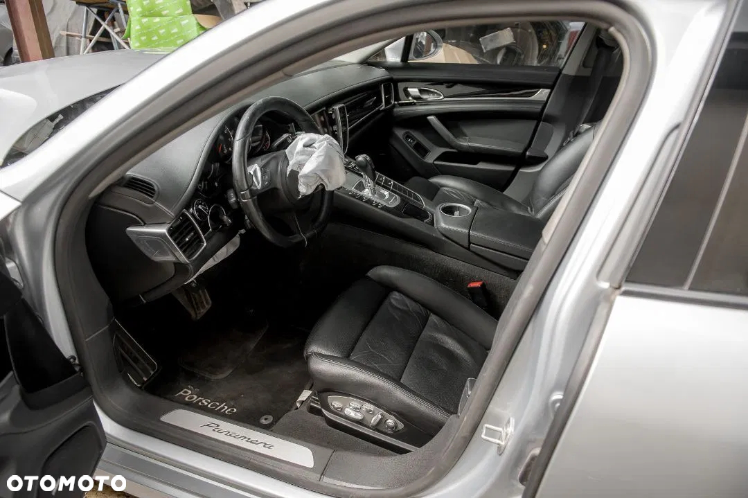 Porsche Panamera Standard - 20