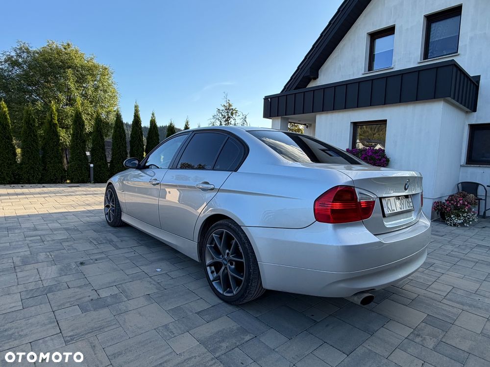 BMW Seria 3 320d - 6