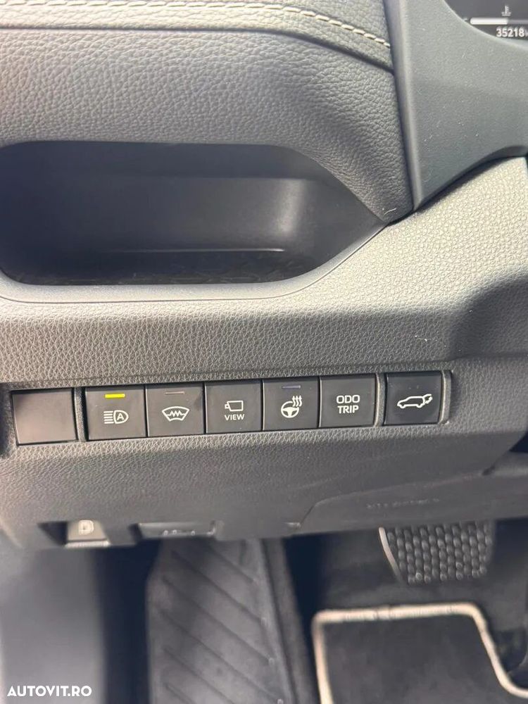 Toyota RAV4 2.5 VVT-iE 4x4 Luxury - 22