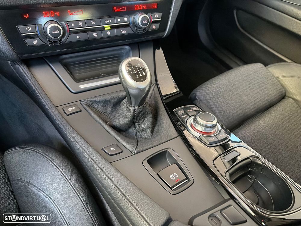 BMW 520 d Line Luxury - 39