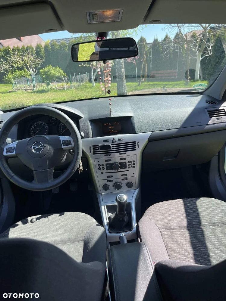 Opel Astra 1.4 - 10