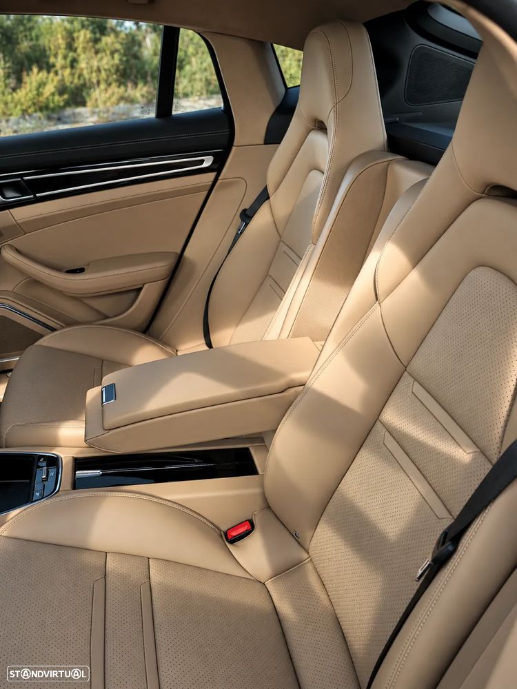 Porsche Panamera - 11