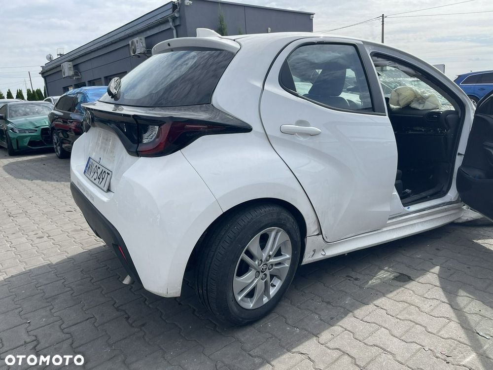 Toyota Yaris 1.5 Active - 8