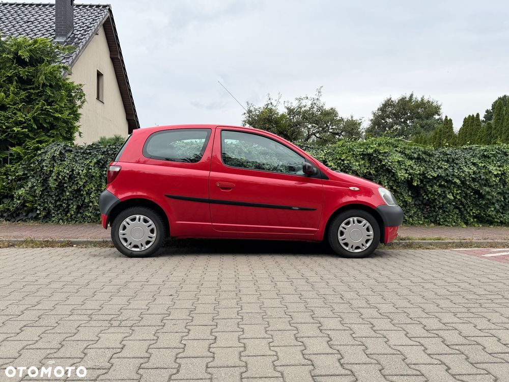 Toyota Yaris - 8