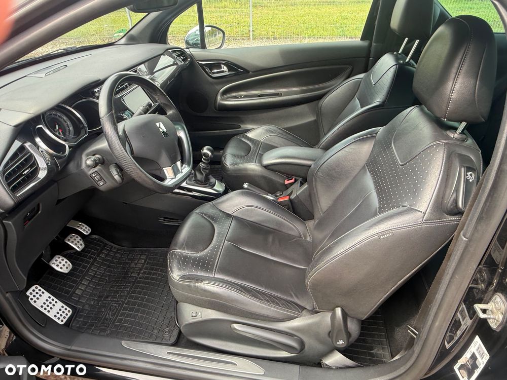 Citroën DS3 THP 155 Ultra-Prestige - 8