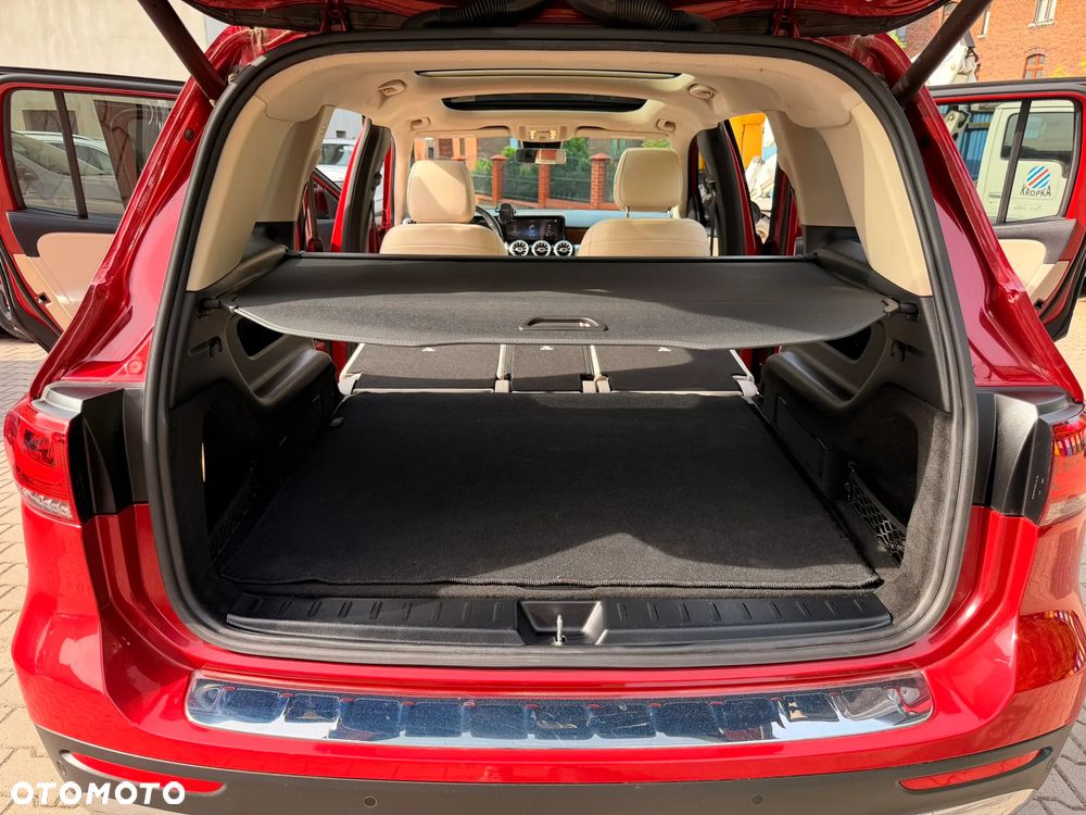 Mercedes-Benz GLB 250 8G-DCT Progressive - 23