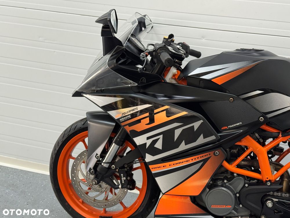 KTM RC 125 - 20