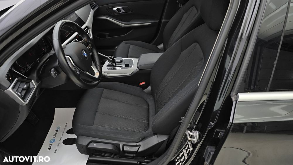 BMW Seria 3 320d xDrive AT - 12