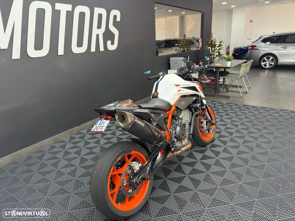 KTM 890 DUKE R - 6