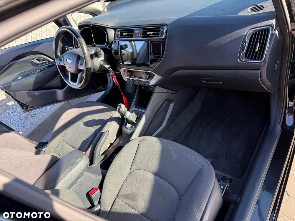 Kia Rio 1.4 XL - 25