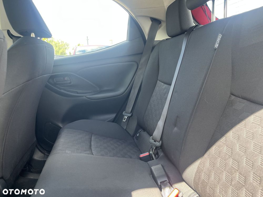 Toyota Yaris - 17