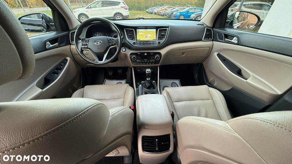 Hyundai Tucson - 24