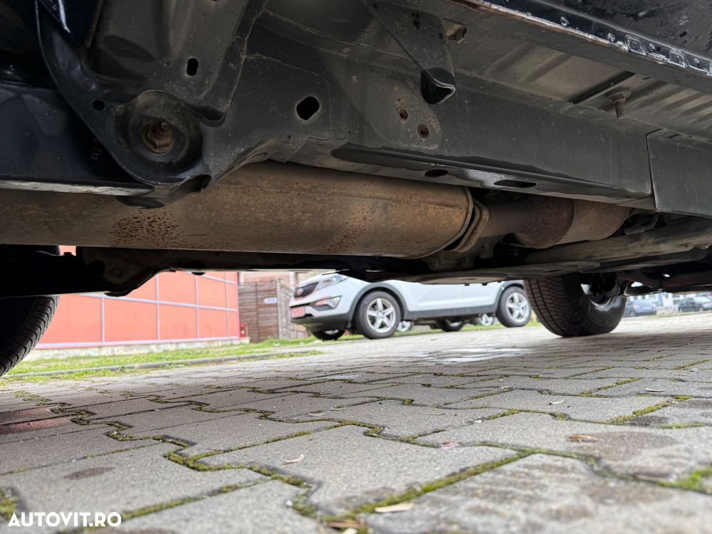 Jeep Cherokee 2.8 CRD Renegade - 25