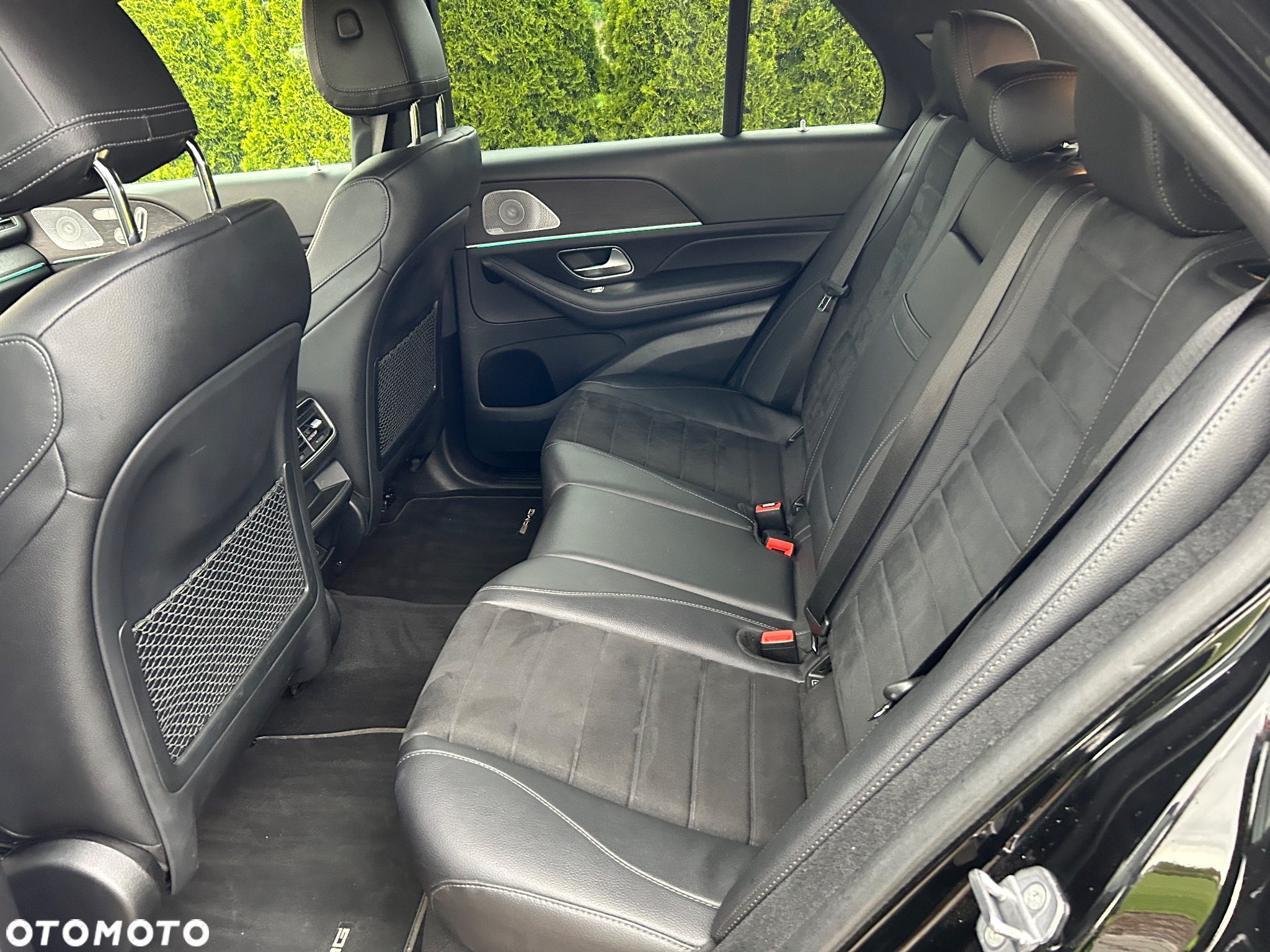 Mercedes-Benz GLE 300 d 4-Matic - 28