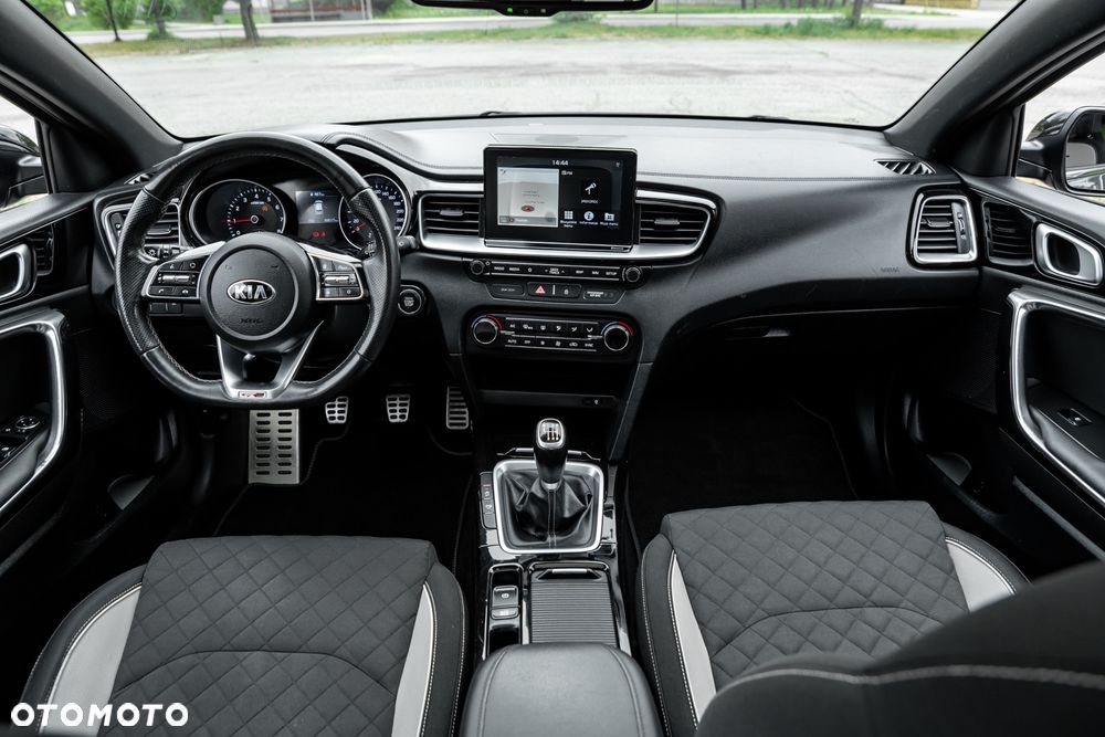 Kia Ceed 1.0 T-GDI ISG GT Line - 28