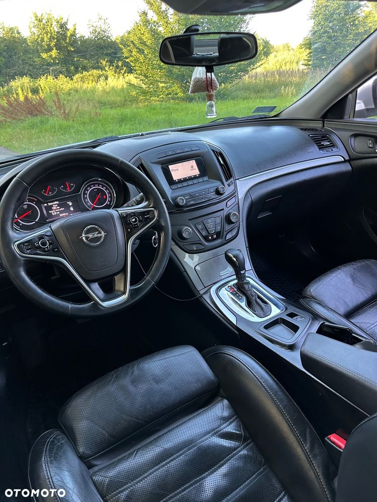 Opel Insignia 2.0 CDTI - 9