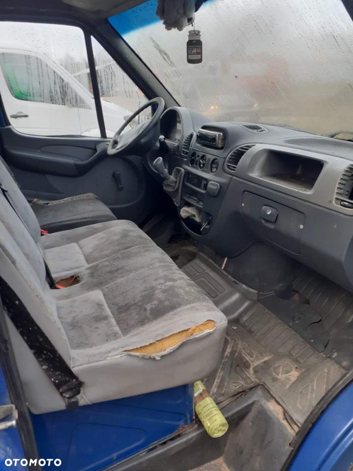 Mercedes-Benz SPRINTER - 10