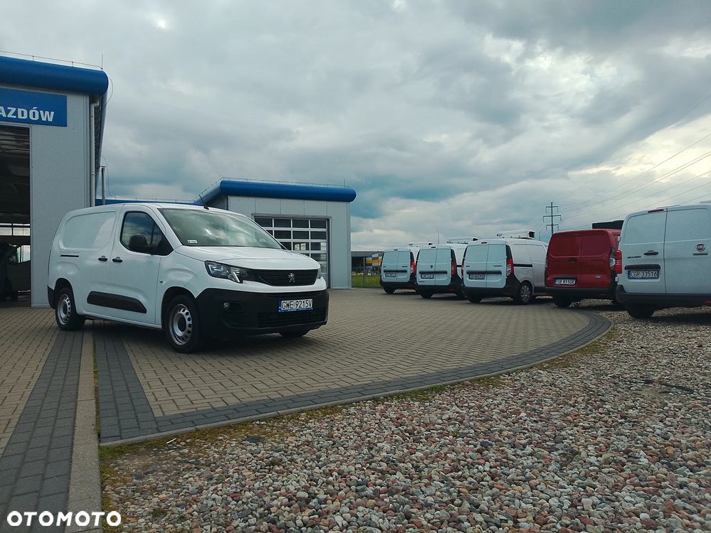 Toyota Proace Partner Berlingo Combo Doblo L2 Long Izoterma Chłodnia Salon PL półka Inox 3 osoby 2EUpal 2,5 DMC - 10