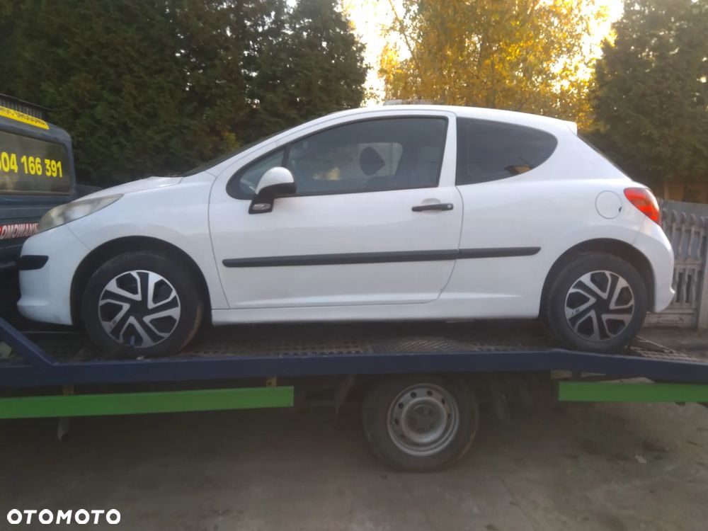 Peugeot 207 zderzak tylny - 5
