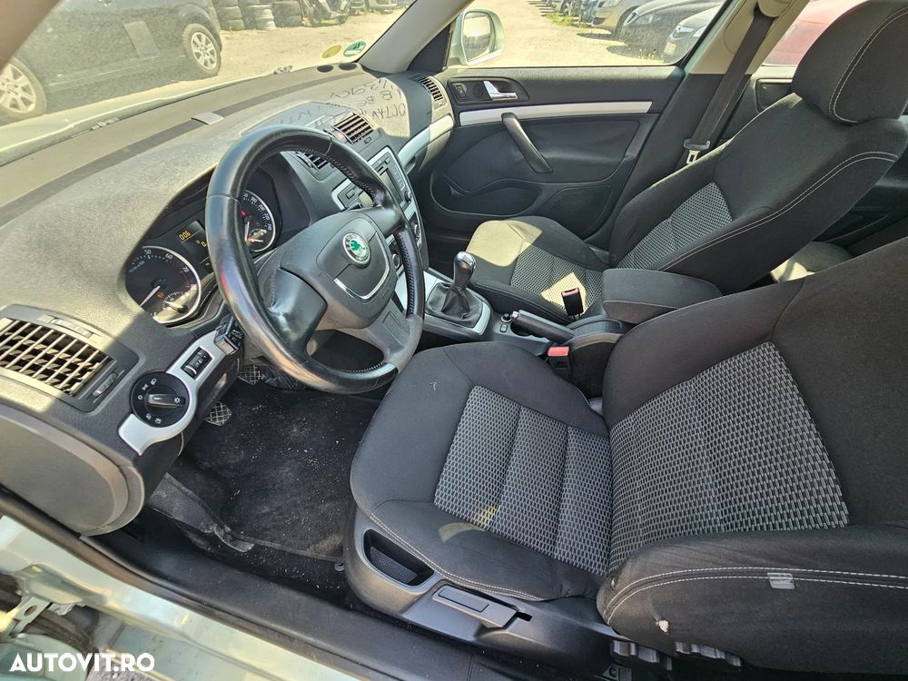 Skoda Octavia 1.8 TSI Ambition - 7