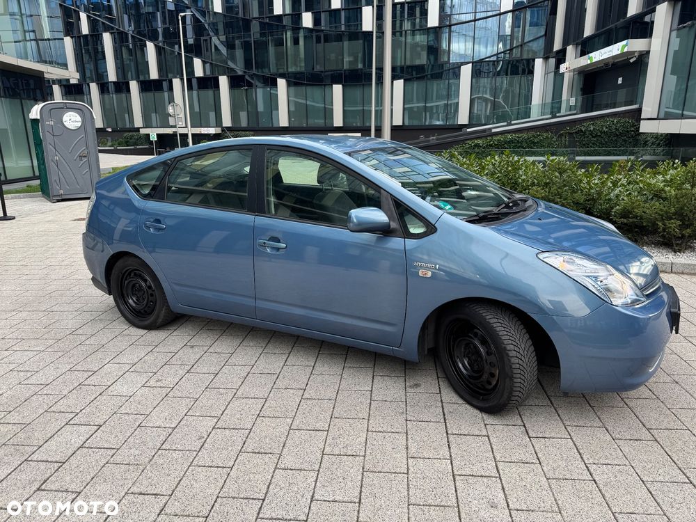 Toyota Prius 1.5 VVT-i Prestige - 7