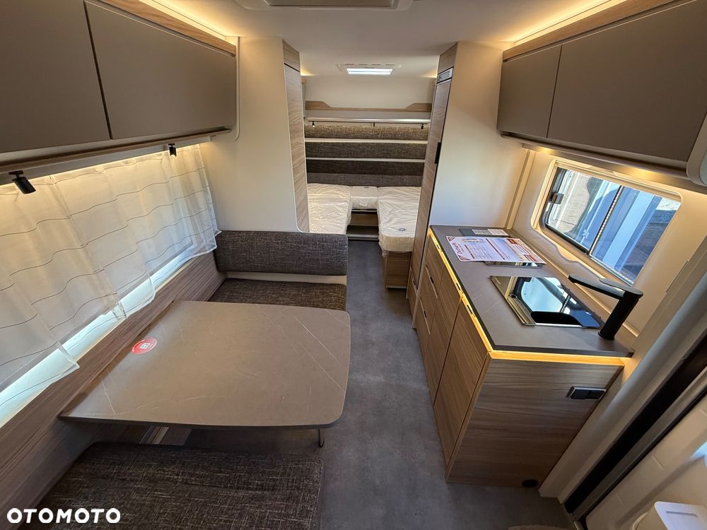 Dethleffs Nomad 490 EST - 19